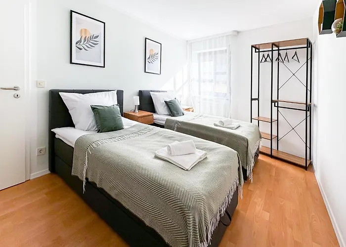 Apartman Moderne 3-zimmer-wohnung Im Zentrum- Tiefgarage Inklusive, Smart-tv, Shopping & Sightseeing Ums Eck