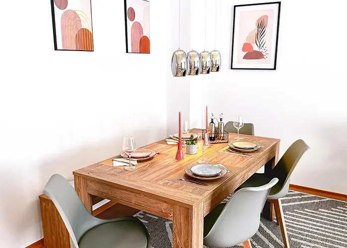 Moderne 3-zimmer-wohnung Im Zentrum- Tiefgarage Inklusive, Smart-tv, Shopping & Sightseeing Ums Eck * Augsburg